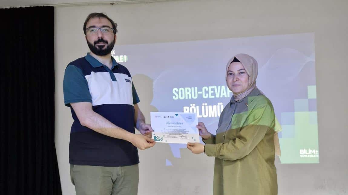 Okulumuzda Tübitak Bilim Söyleşisi gerçekleştirdik