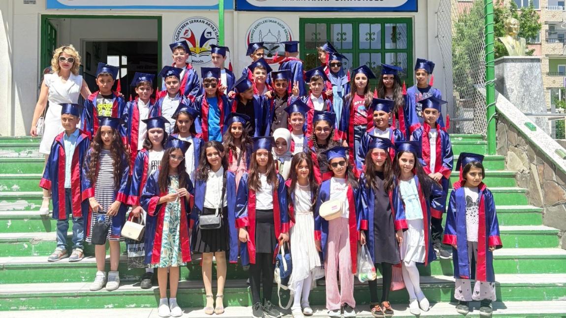 4. Sınıflarımızi uğurladık 